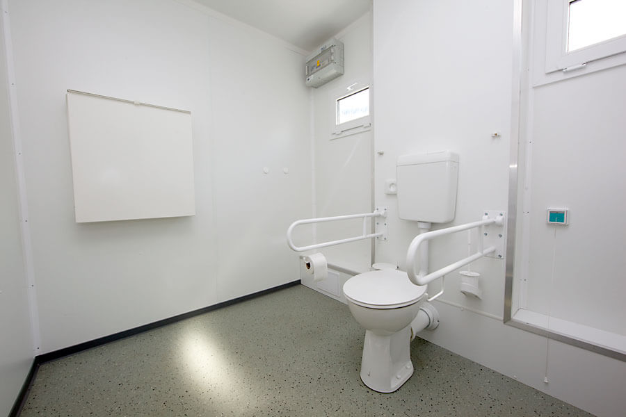 toaleta dla osób niepełnosparawnych